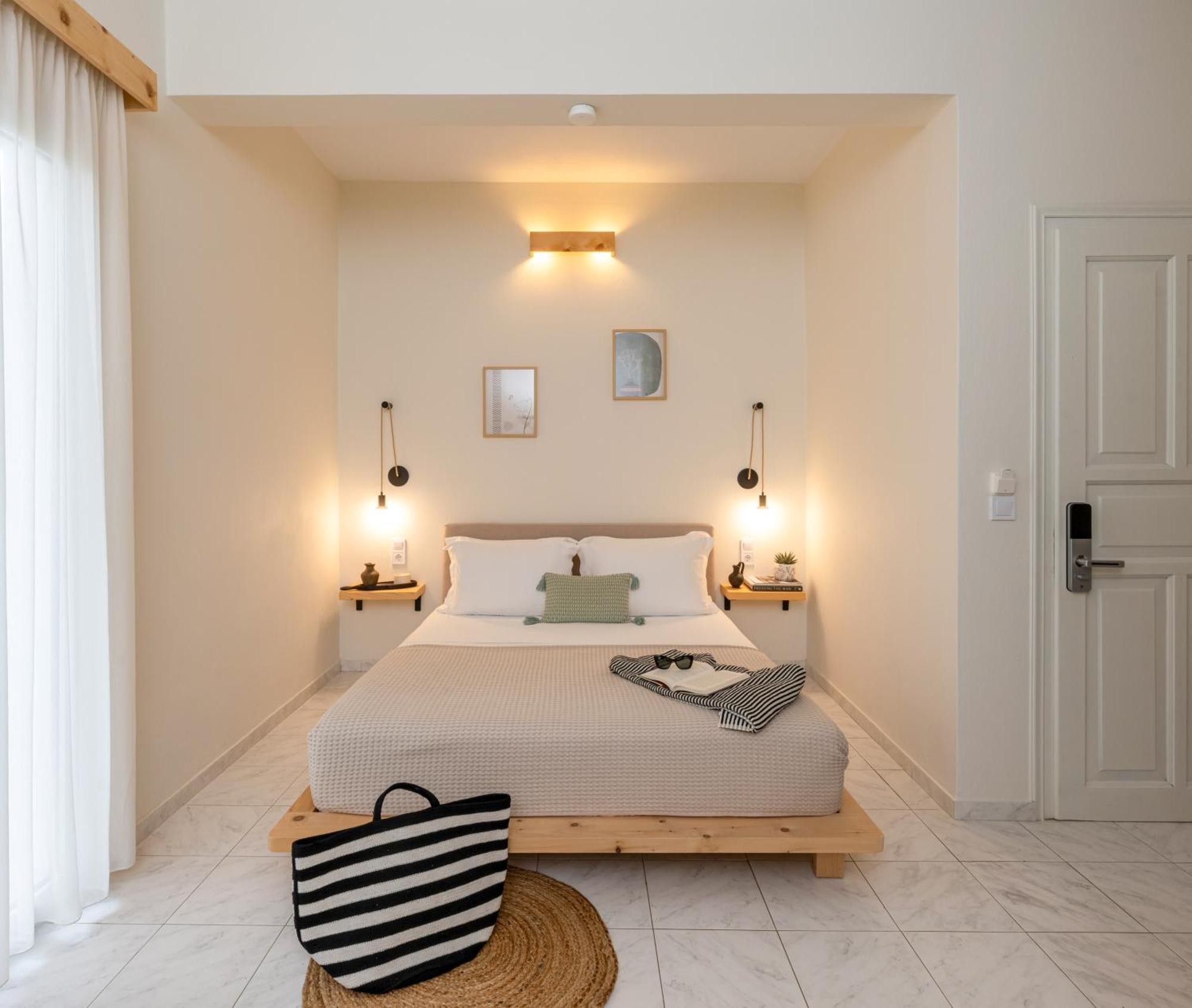 Capella Skiathos, Town Екстер'єр фото