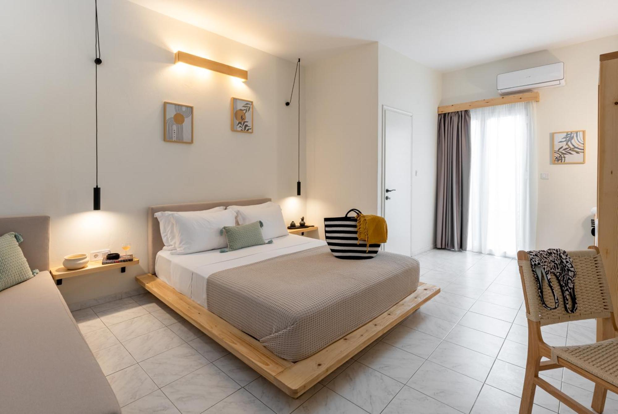 Capella Skiathos, Town Екстер'єр фото