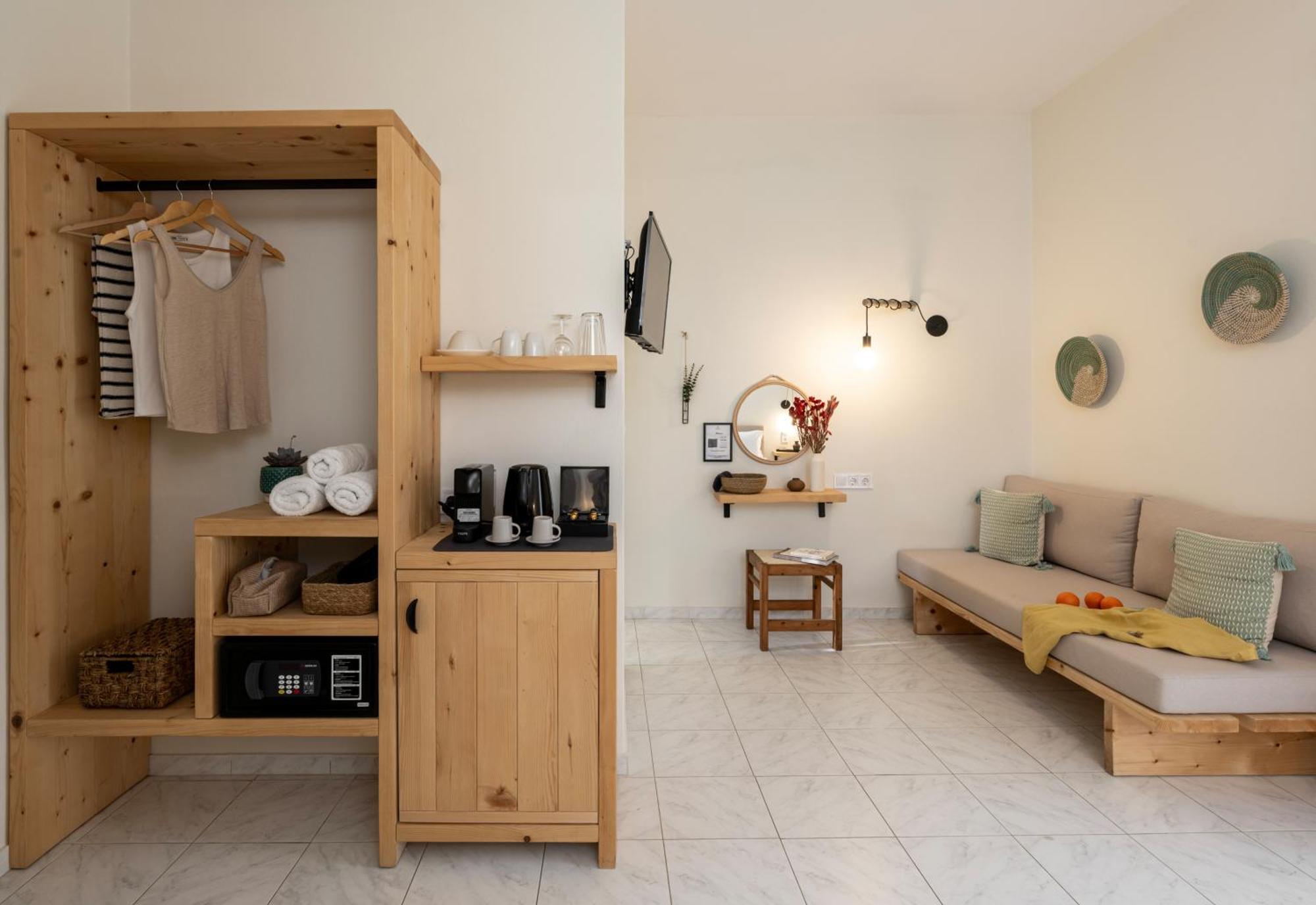 Capella Skiathos, Town Екстер'єр фото