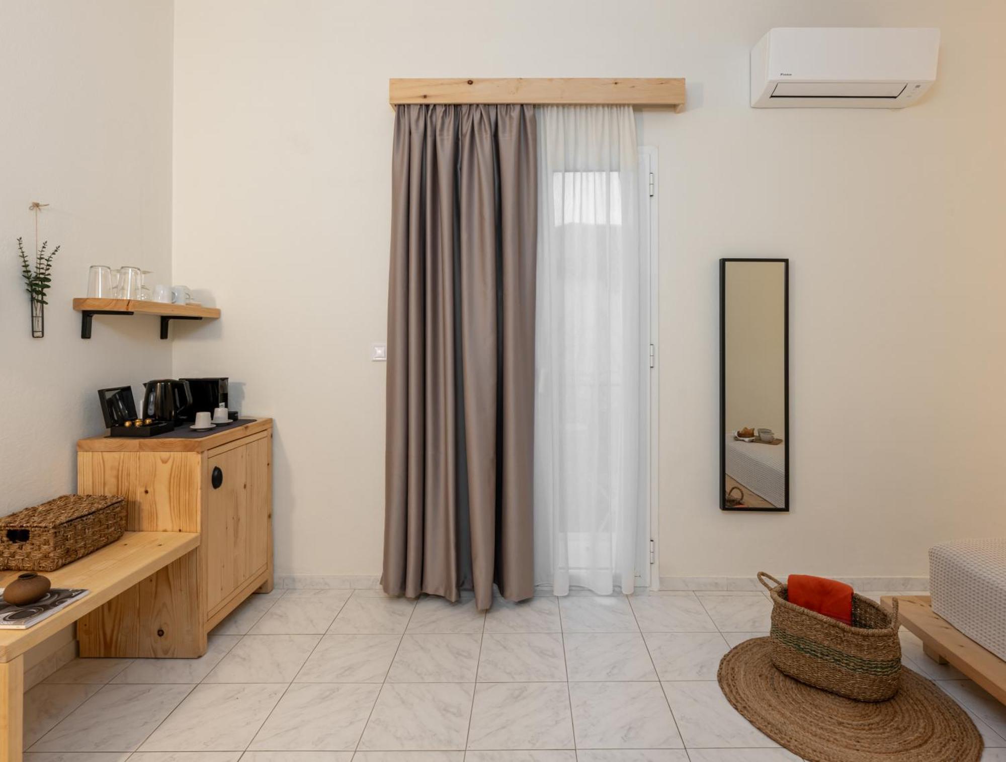 Capella Skiathos, Town Екстер'єр фото