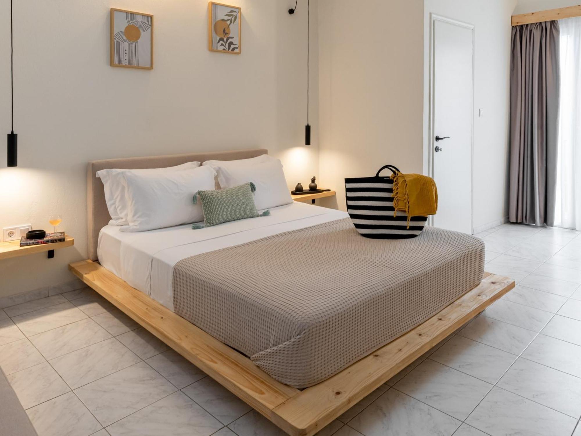 Capella Skiathos, Town Екстер'єр фото