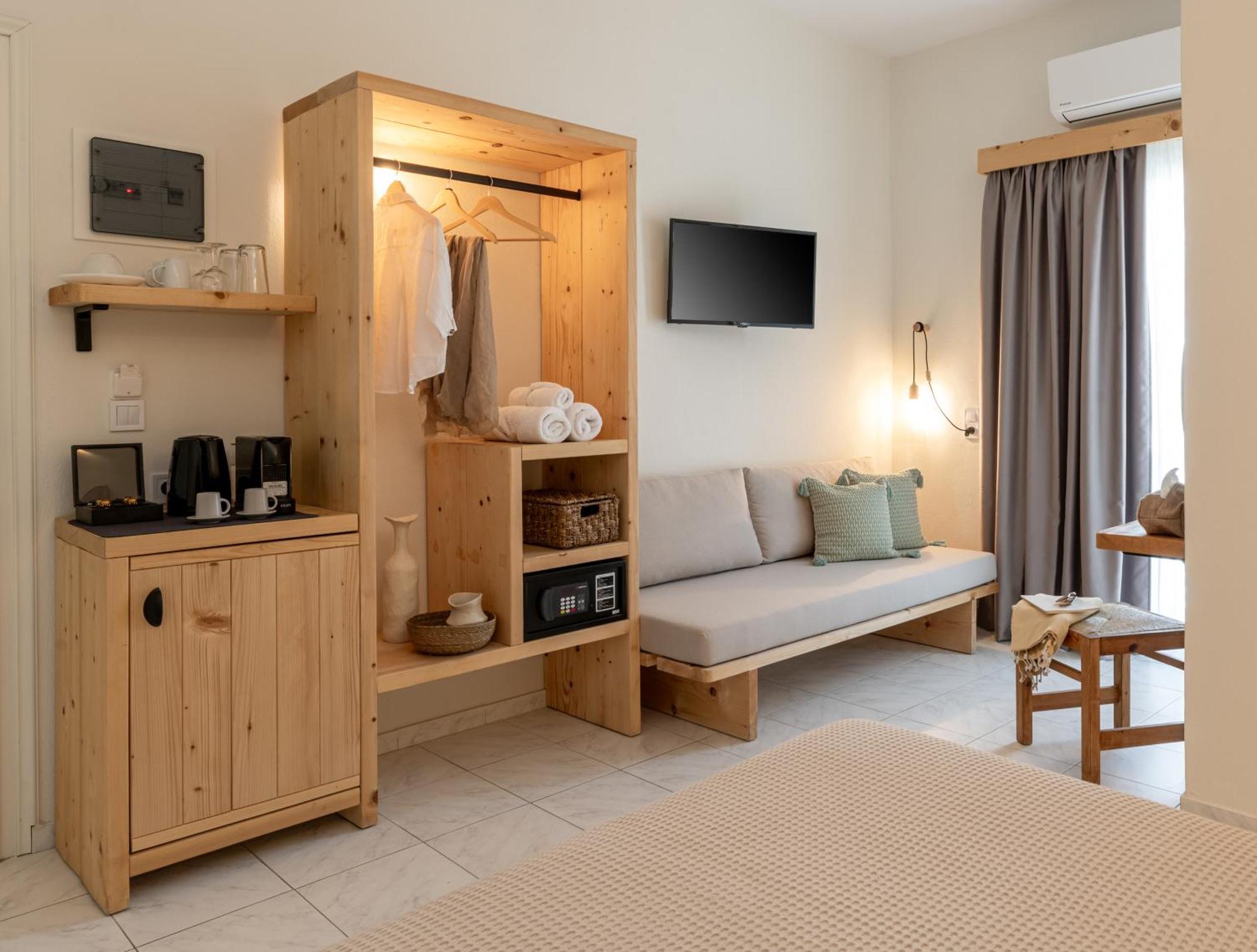 Capella Skiathos, Town Екстер'єр фото